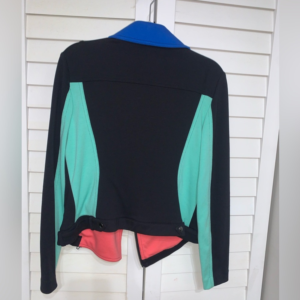 Jacket - Picture 4 of 4